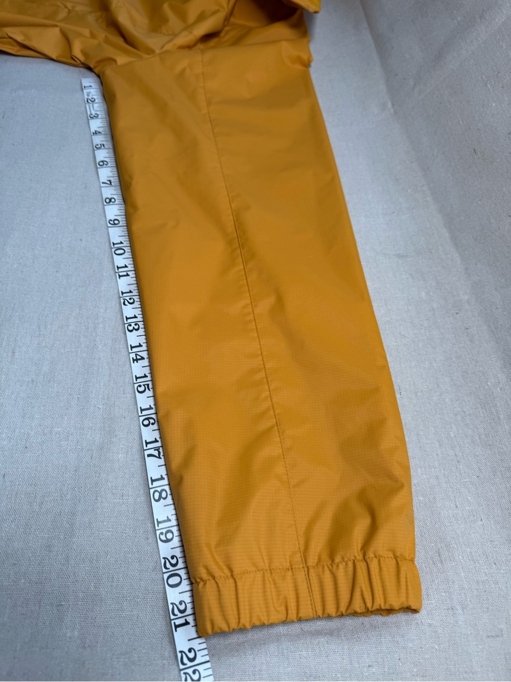 Swiss Tech Women's Plus 1X Mustard Yellow Packable Hood Rain Jacket Lightweight - Picture 9 of 12